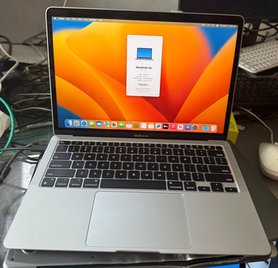 オフィス/パソコンデスク MacBook air A2337 M1 Apple MacBook Air A2337 | M1 Chip 8-Core CPU | 7-Core GPU | 8GB