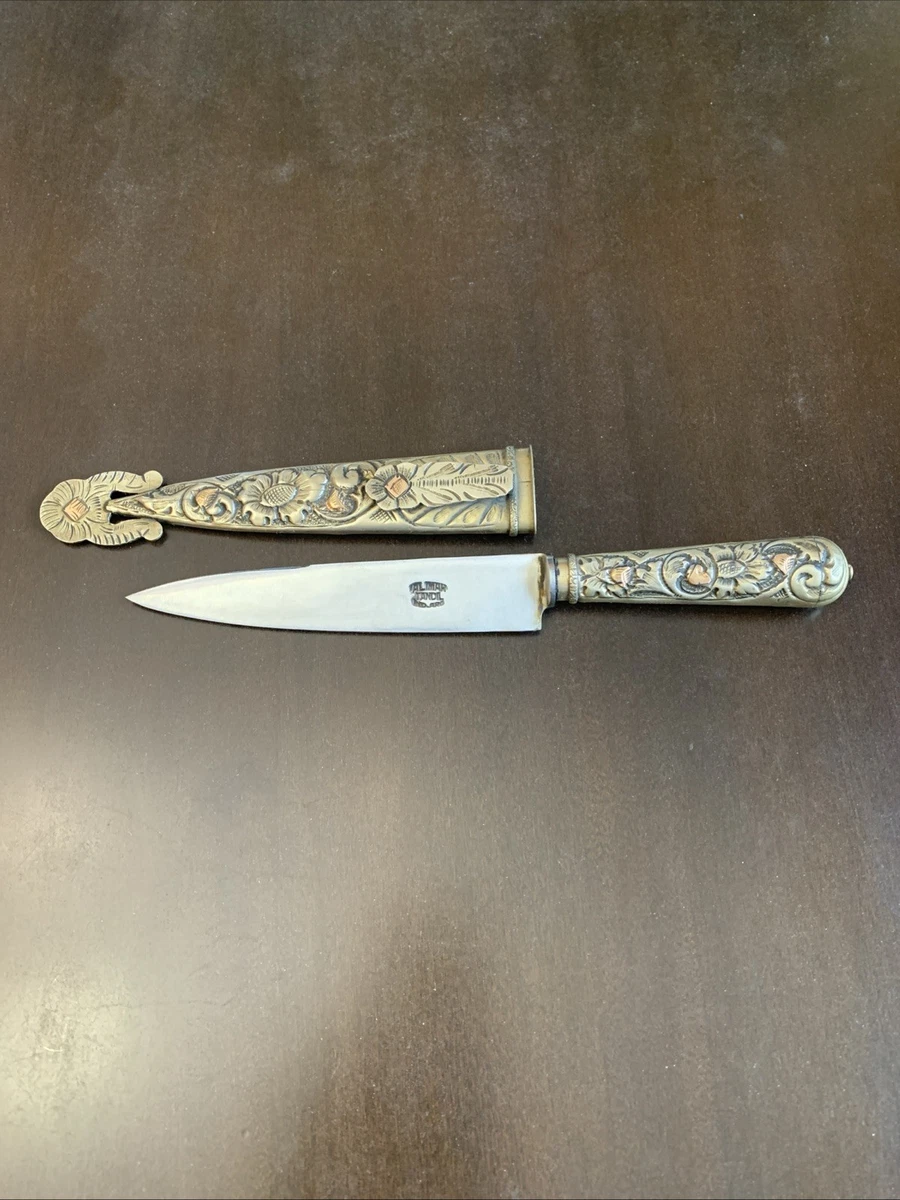 Gaucho Knife In Collectible Vintage Custom & Handmade Fixed Blade