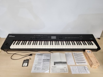 Roland RD-800 Stage Piano 88 Tasten E-Piano + DP-10 Pedal + Stagg im Koffer_22_4