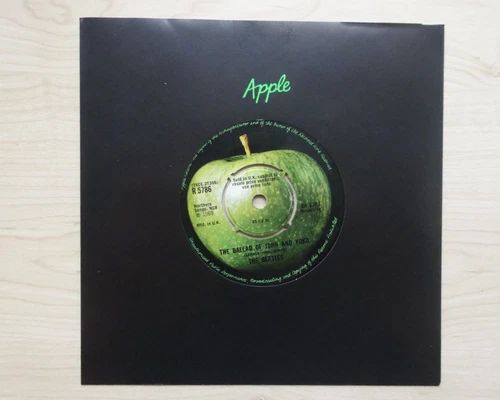 17 BEATLES 7" vinyl UK single 1969 1st pressing 'BALLAD OF JOHN AND YOKO' NrMint