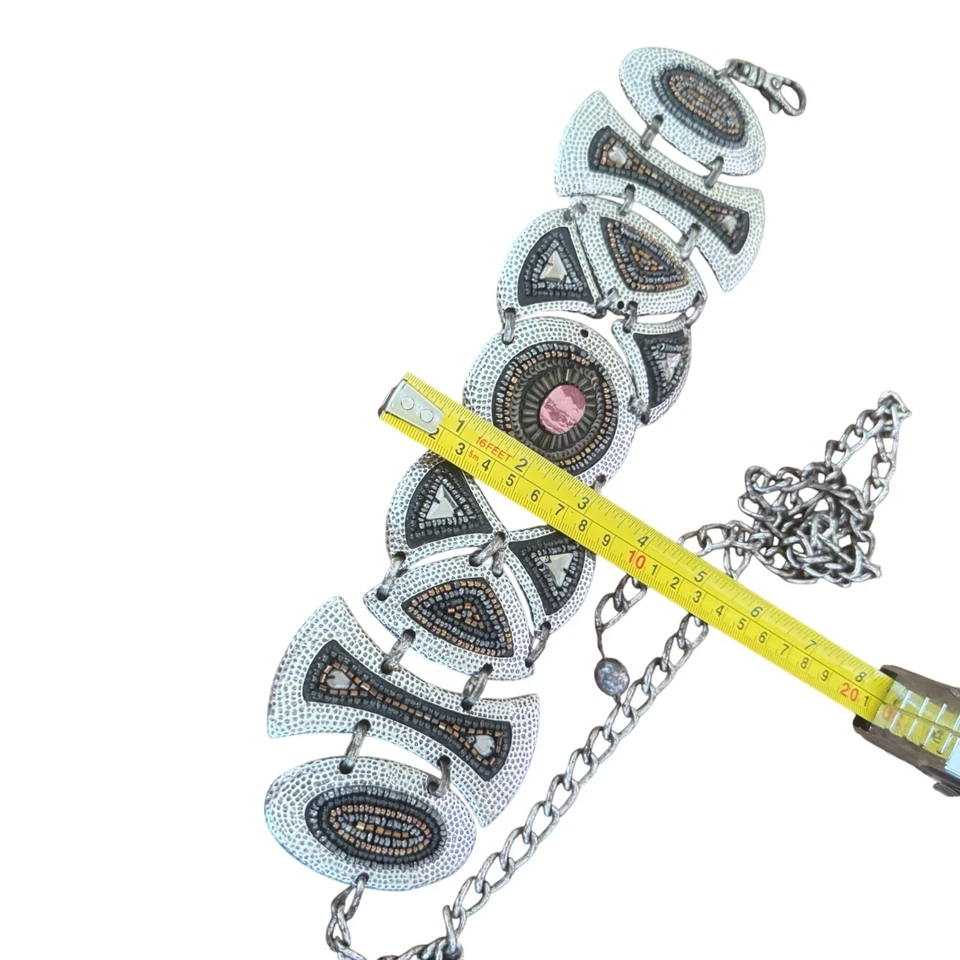 Vintage Faux Silver Metal Beaded Pink Stone Concho Chain Belt Women Preloved OS - Image 4 of 4