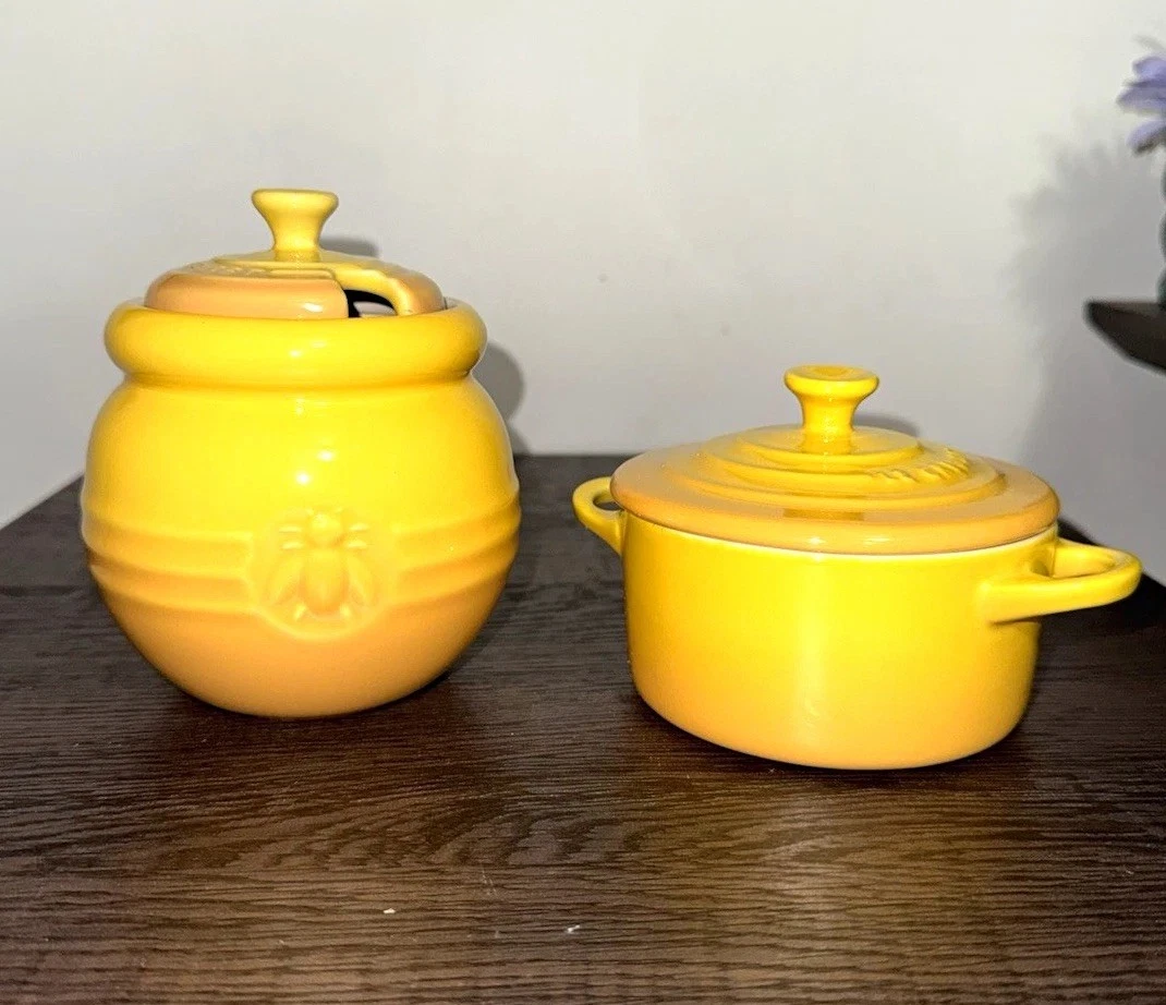 25+ Le Creuset Yellow Kitchen Canisters & Jars for sale | Updated