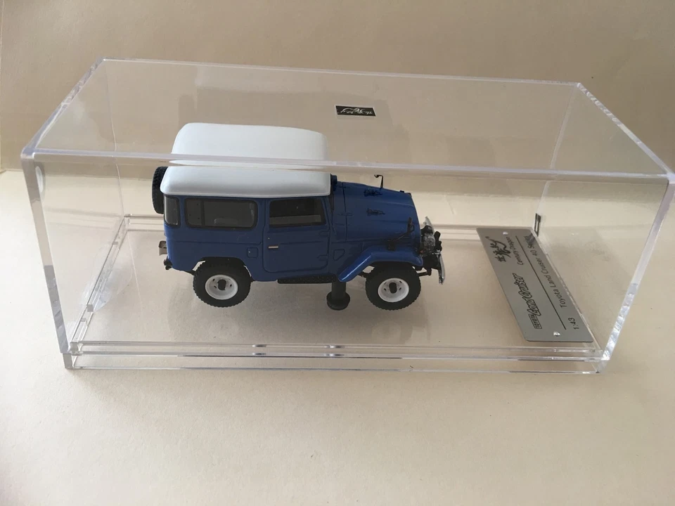 Century Dragon TOYOTA LAND CRUISER Serie 40 Foto 4 de 4