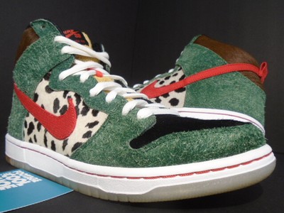nike sb dunk high pro qs walk the dog