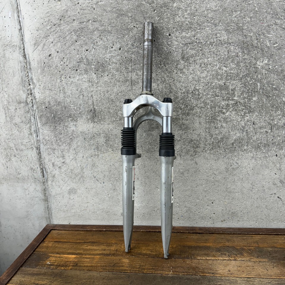 Vintage Rock Shox Quadra 21 1 in Threadless Steerer 1