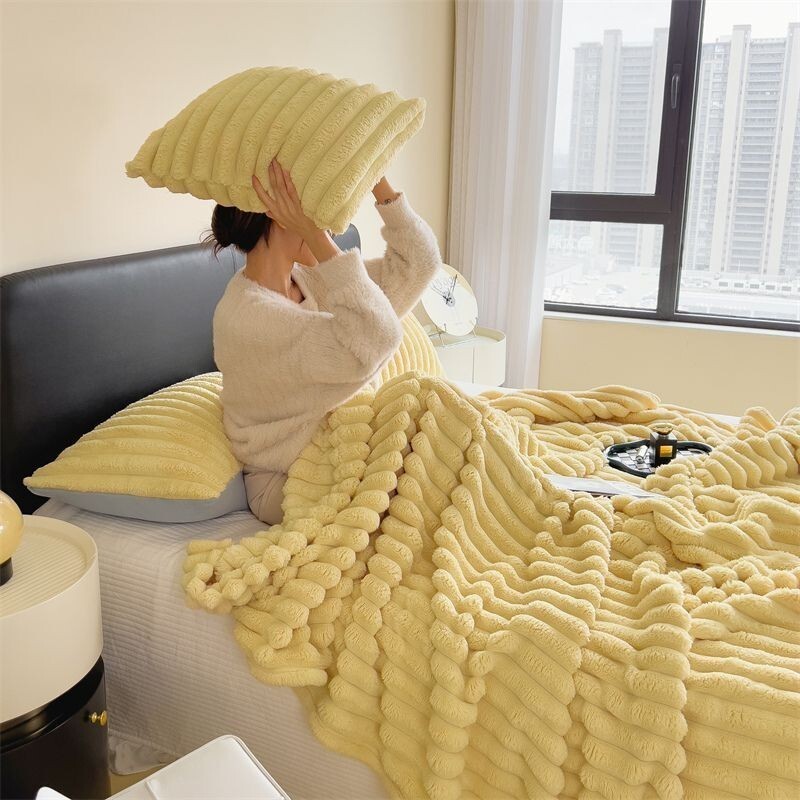 Soft & Light THROW BLANKET Reversible Warm Throw, Twin, Full, Queen