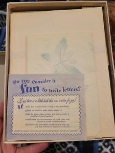 Eaton's Guaze Winged Butterfly Stationary 38 Sheets & Matching 20 Envelopes- VTG