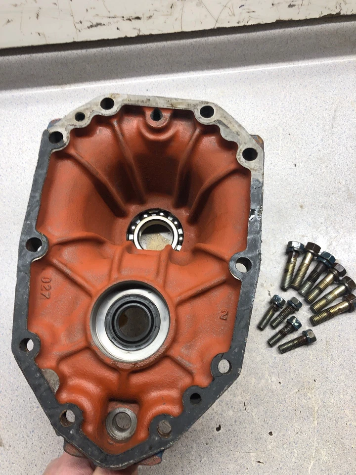 Kubota B7001 Tractor Transaje Cubierta Caída Carcasa Lado Derecho Foto 3 de 3