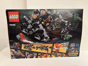 LEGO DC Comics Super Heroes Knightcrawler Tunnel Attack 76086