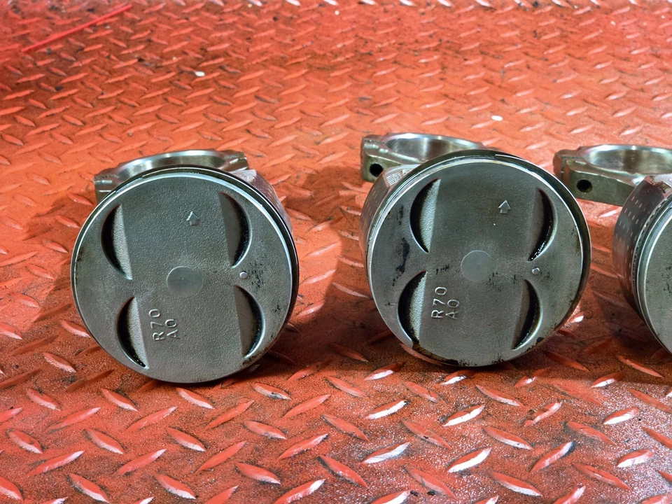 2011-2018 Piston + Connecting Rod Set For Honda Acura Models 3.5 J35 13010r70a10 - Image 3 of 4