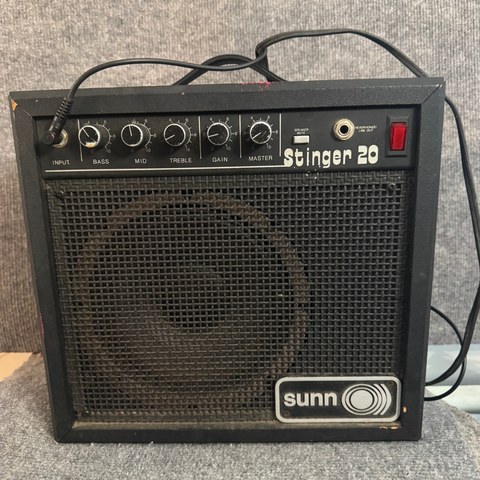 Sunn Stinger 20 Guitar Combo Amplifier Vintage Solid State Practice Amp USA
