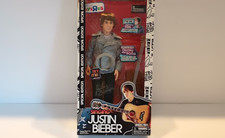 2011 JUSTIN BIEBER singing Doll from Toy R Us JB Performance Collection