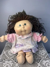 Vintage Pretty Crimp n' Curl Hasbro Cabbage Patch Kids Doll 1st Edition 1990