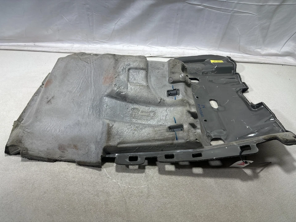 2014-17 Land Rover Range Rover Sport tapete traseiro forro tapete acabamento fabricante de equipamento original - Imagem 4 de 4