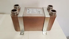 100 Plate Water to Water Brazed Plate Heat Exchanger 1 1/4" MPT Ports w/ Bracket