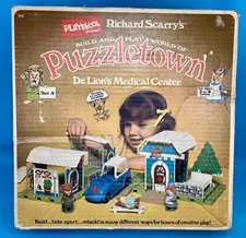 Vintage Richard Scarry's Busytown Puzzletown Dr. Lion's Medical Center Playset