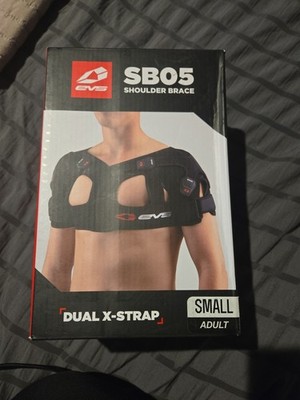 EVS SB05 Bilateral Shoulder Stabilizer Brace Black, Dual X-Strap - Sz. Small