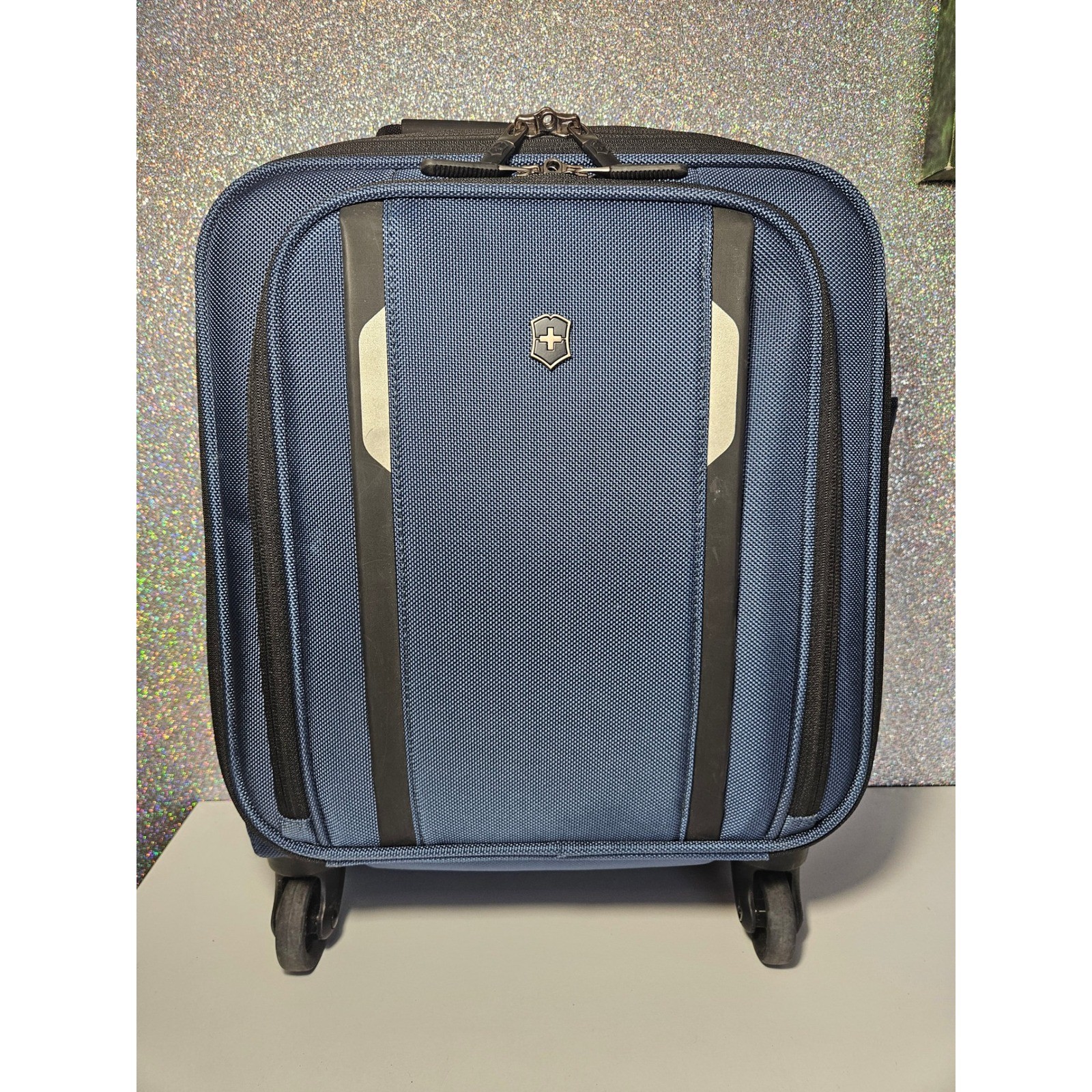 VICTORINOX Werks Traveler 6.0 Frequent Flyer Softside Carry-