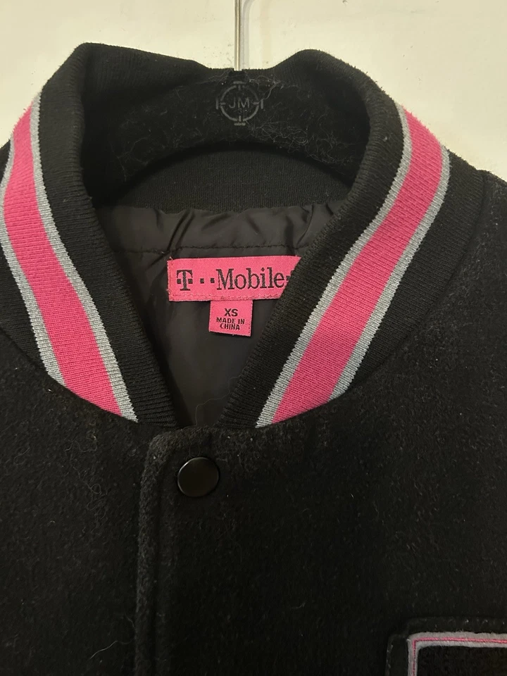 Rare T Mobile Varsity Bomber jacket Unisex Wool Blend Mens Size XS (42)  - Image 3 of 4
