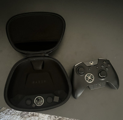 Razer Wolverine Ultimate Controller Xbox One verkabelt schwarz mit Case