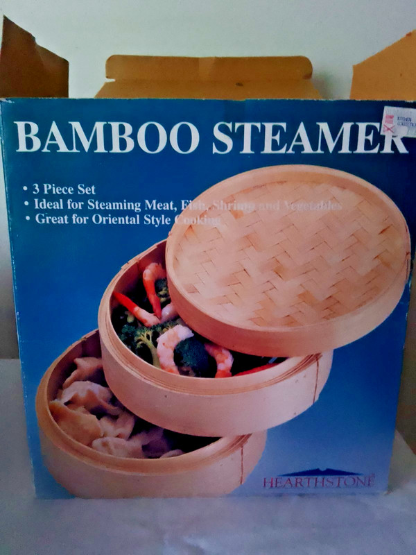 Ten inch Hearthstone bamboo steamer brand new in box with instructions