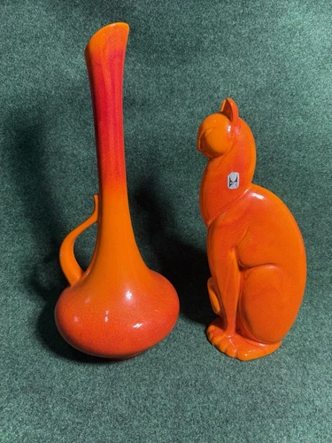 Royal Haeger MCM Pottery Orange Winking Cat Statue + Vase Green Eye Figurine