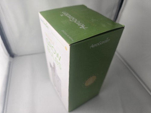 AEROGARDEN Deluxe B Indoor Grow Light Bulb (Pack of 2) - Picture 3 of 3
