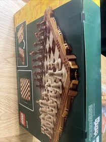 Lego 40719 Traditional Chess Set, Brand New and Sealed. 2 in 1 includes checkers