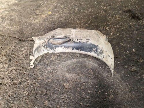 BMW 5 Touring E61 Innenkotflügel hinten rechts 7061246 2.50 Petrol 34006948