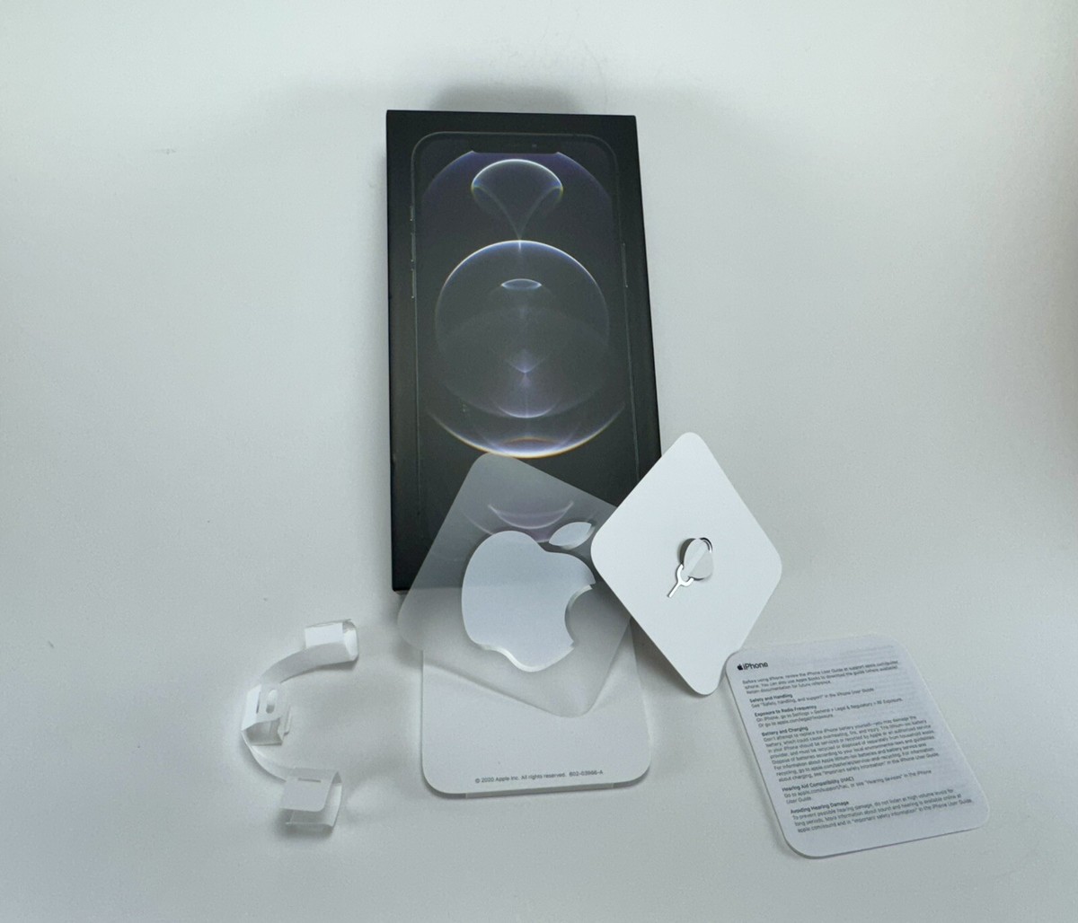 【美品】Apple iPhone 12 Pro グラファイト 本体 箱付き Amazon | 【整備済み品】 Apple iPhone 12 Pro 256GB