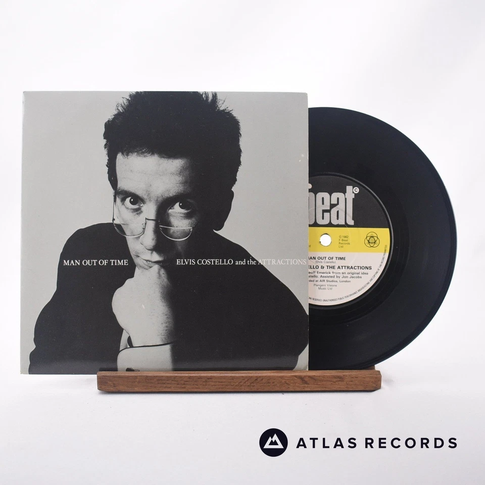 Elvis Costello & The Attractions - Man Out Of Time - 7" Vinyl Record - EX/NM Foto 2 de 4