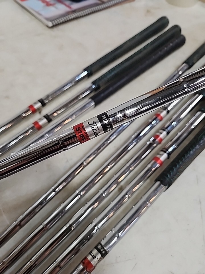 Titleist DTR Iron Set Of 9 29,P Metal Shafts Right Hand RH Golf Clubs