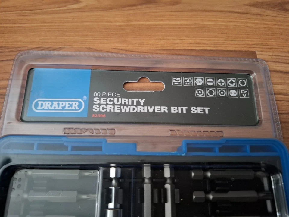 DRAPER SECURITY SCREWDRIVER BIT SET 80 PIECE WITH BIT HOLDER STOCK NO: 82396 - Image 2 of 3