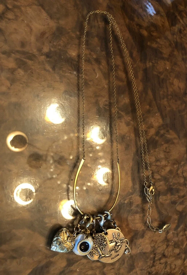 VINTAGE PILGRIM Denmark Danish CHARMS HOLDER NECKLACE Gold Tone - Image 3 of 4