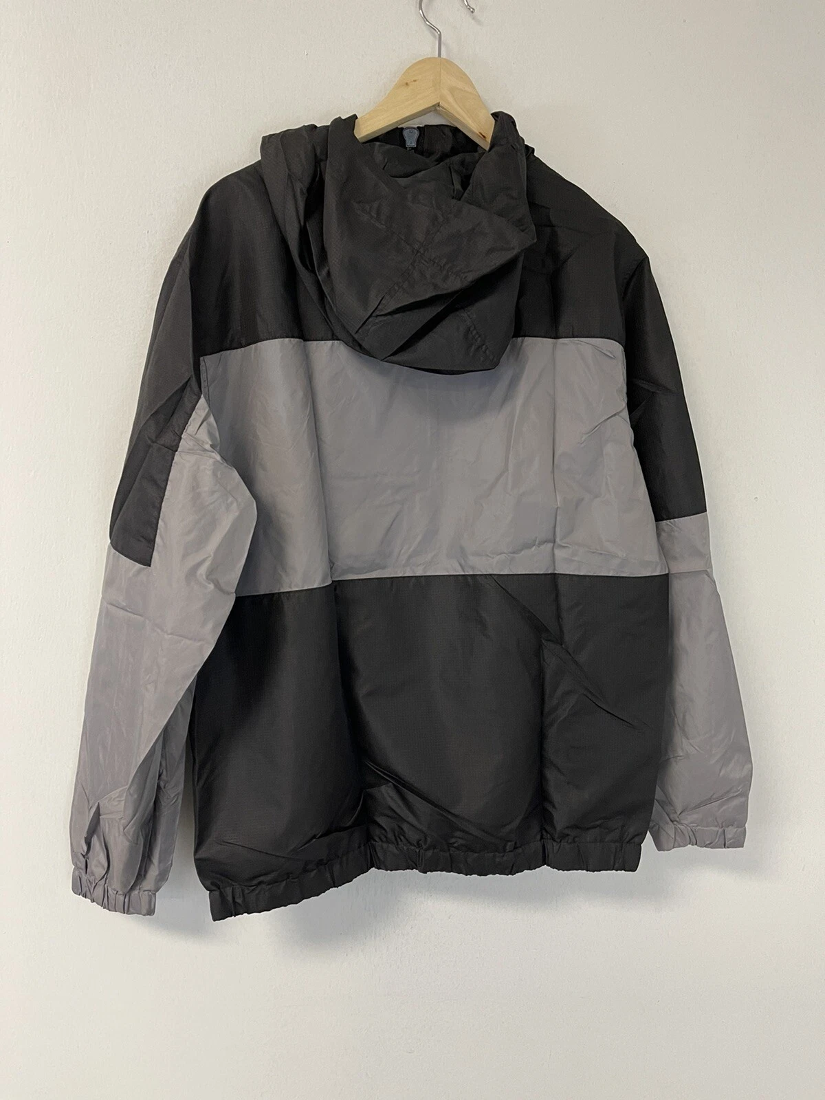 Ordinary Truffle Jacket Mens Medium Black Color Block 1/4 Zip Windbreaker N126 - product detail image 3