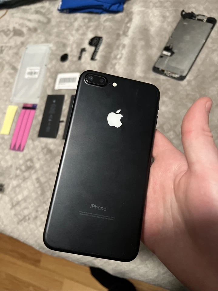 iPhone 7 Plus com peças - Imagem 2 de 4