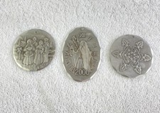 Lot of 3 Wendell August Forge 1999- 2 2000 Aluminum Hammered Christmas Ornament
