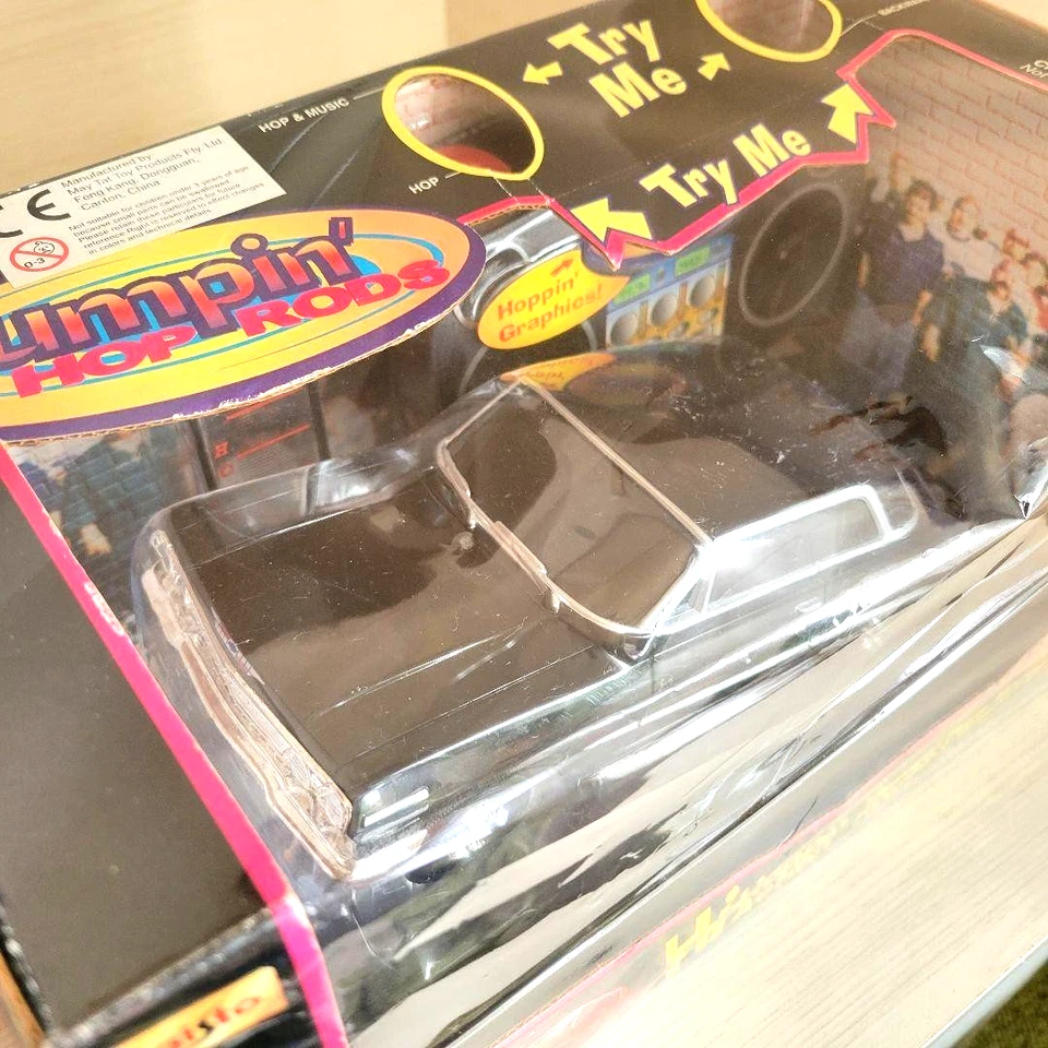 Maisto 1/25 Impala Jumpin’ Hop Rods RC Auto Schwarz Lowrider Ferngesteuert Ne... - Bild 4 von 4