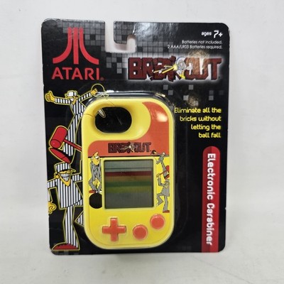 ATARI Breakout Handheld Electronic 70's Arcade Game Travel Carabiner Mini 2012
