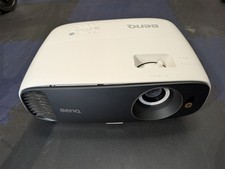 BenQ W1700 Projector - fully functioning - no bulb