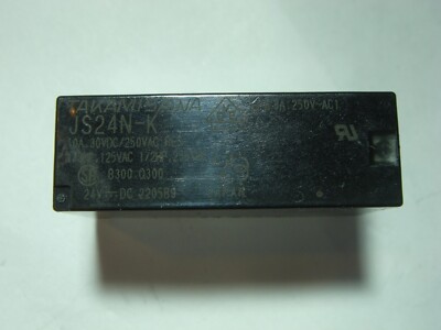 1x  Relais 24V 1xUM 10A 250V Fujitsu JS-24N-K  #20-3E