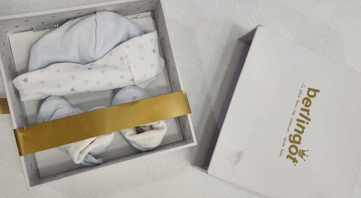 Berlingot Baby Boy Size 3-6 Months Blue & White Hat With Matching Booties