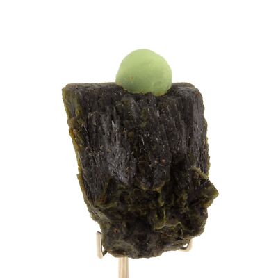 Prehnite + Epidote. 450.0 ct. Diamonkara, Kayes, Mali.