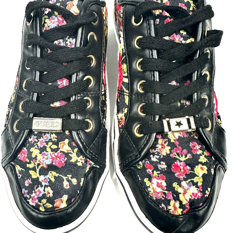 Tênis GUESS WGGOODLY Feminino Floral M, Tecido, Acabamento em Couro Tamanho 7M - Imagem 4 de 4