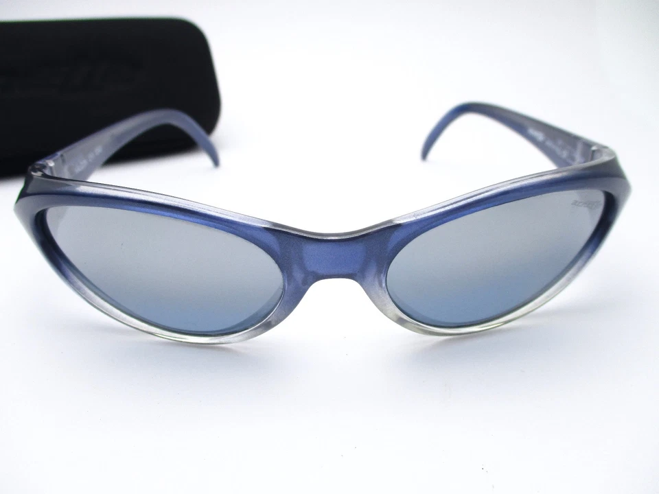 Vintage Metal Logo • Arnette Falcon • Blue Fade - AN 210-9340 + Case - Italy - Image 2 of 4