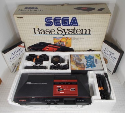 VTG SEGA Master System w/Box, 2 Controllers, 3 Game Cartridges & ''Hang On'' Game