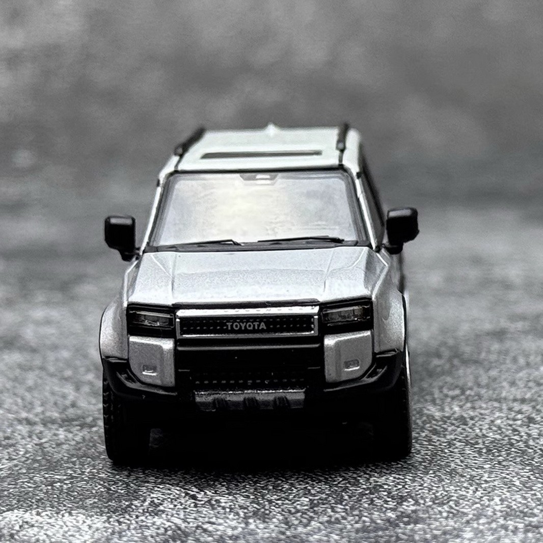 GCD 1/64 Scale Toyota Land Cruiser Prado 250 Silver Diecast Car