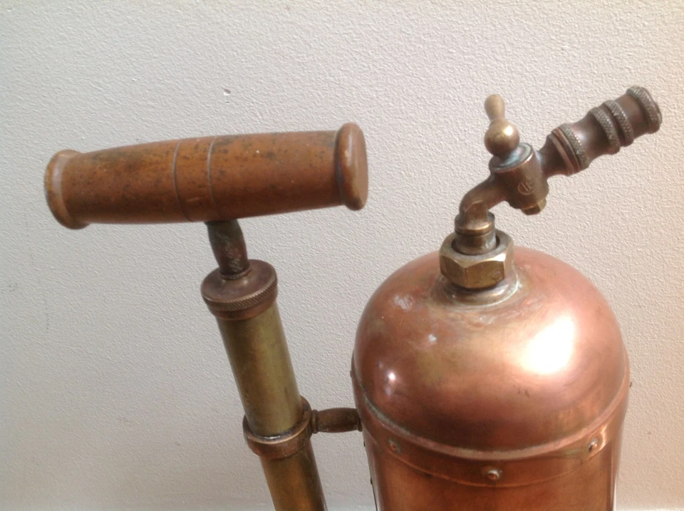 Ancien pulvérisateur MURATORI Paris breveté S.G.D.G en cuivre, objet vintage ! - Photo 3/4