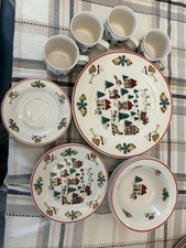 Jamestown China 20-Piece Dinnerware Set 'The Joy of Christmas' Collection