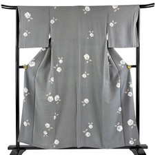 Silk Kimono M Gray Shibori Flower Pattern Used 155.5cm Length 64.5cm Sleeve